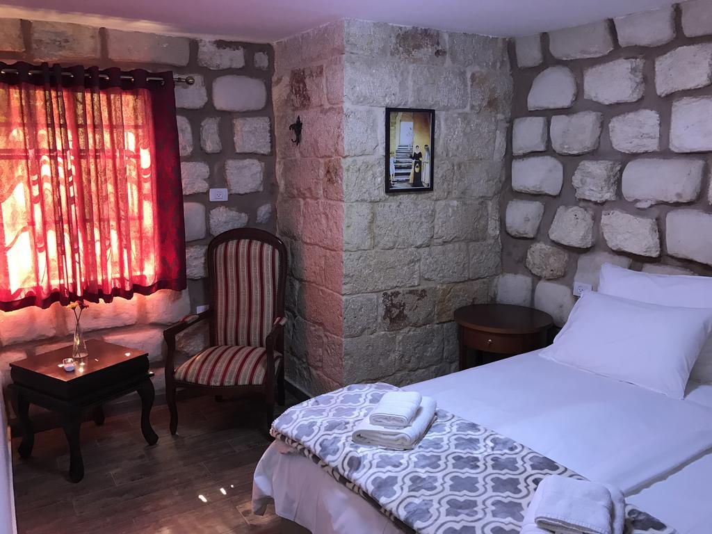Mensa Christi Guesthouse Nazareth Bagian luar foto